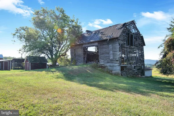 $650,000 | 4089 Old 126, Warfordsburg, PA 17267