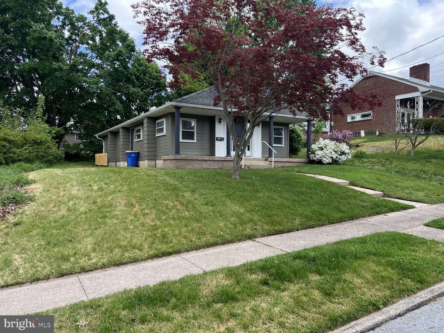 913 Chestnut Street Middletown, PA 17057 - Photo 4 of 25