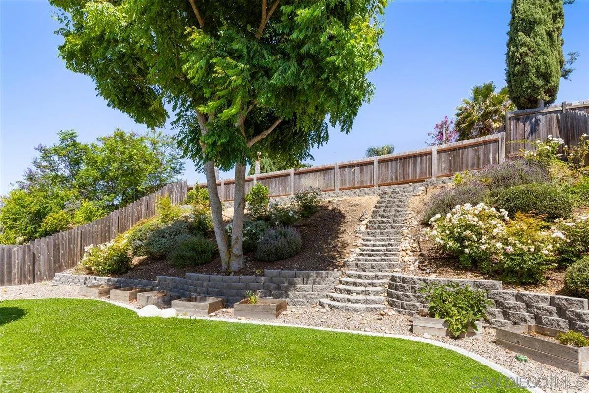 12243 Buckskin Trail Poway, CA 92064 - Photo 22 of 41 a view of a garden with wooden floor