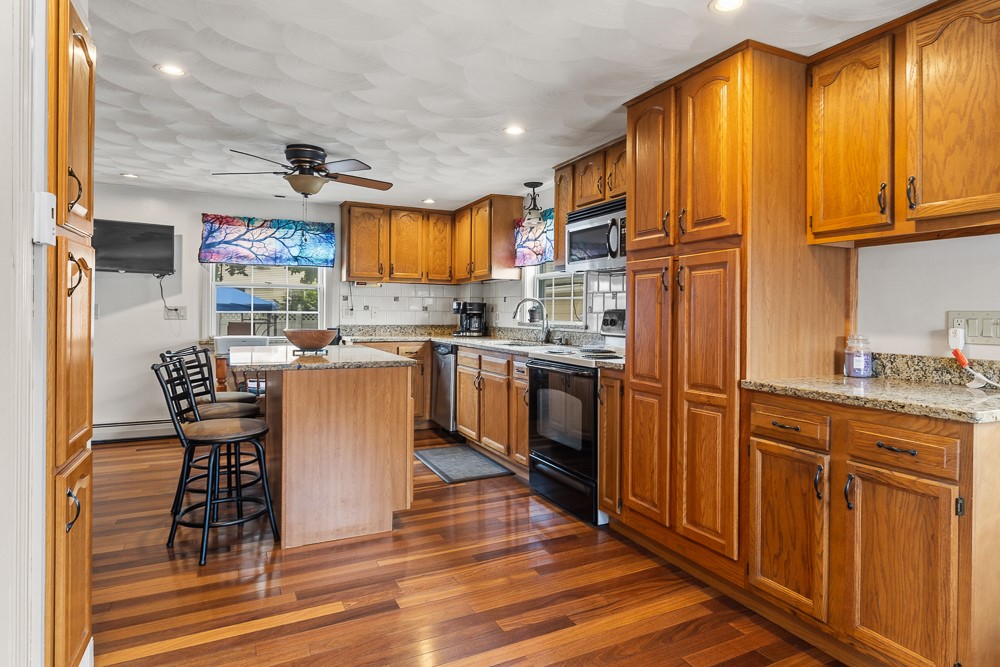 165 2nd Street Pawtucket, RI 02861 - Photo 12 of 49