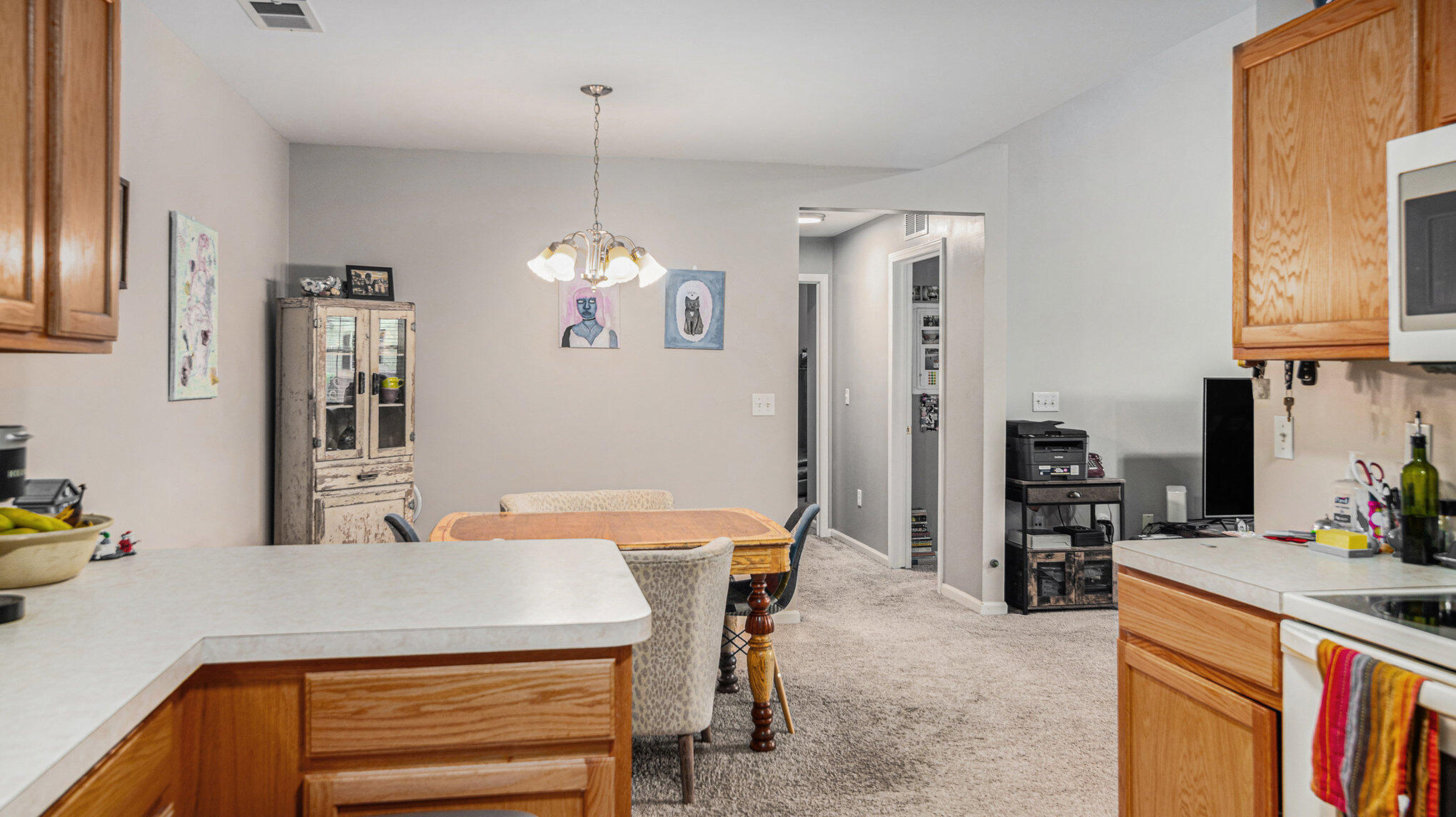 1102 Rial Lake Drive Howell, MI 48843 - Photo 7 of 24 Kitchen & Dining Area