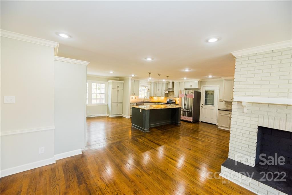 926 Meadow Lakes Road Rock Hill, SC 29732 - Photo 12 of 33