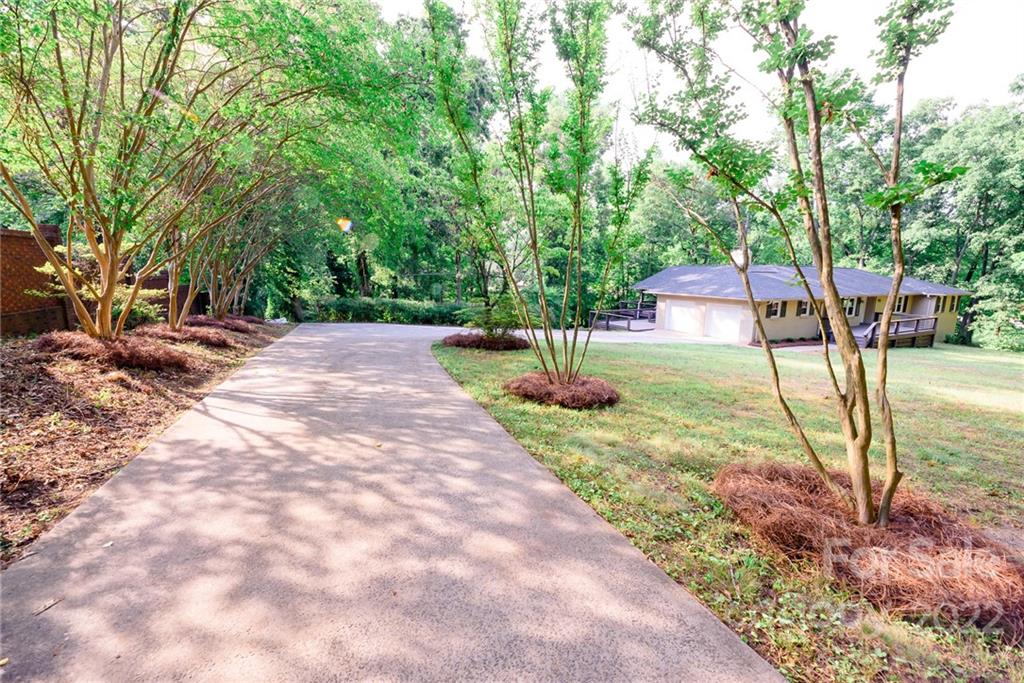 926 Meadow Lakes Road Rock Hill, SC 29732 - Photo 4 of 33