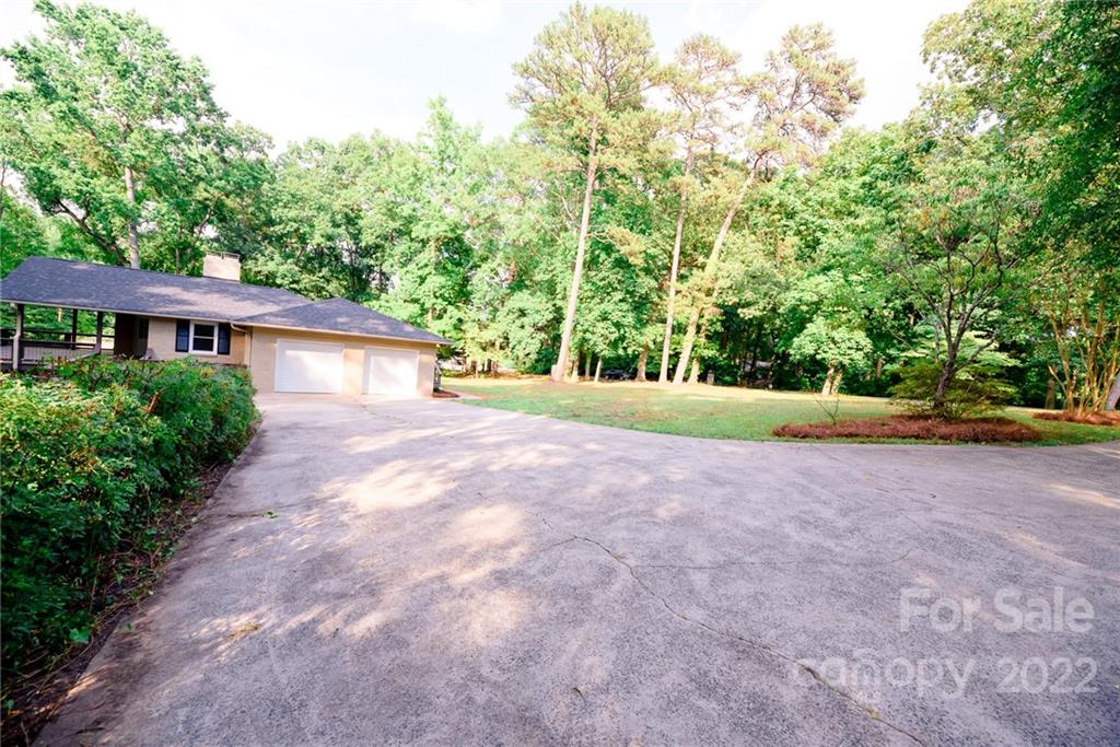 926 Meadow Lakes Road Rock Hill, SC 29732 - Photo 5 of 33
