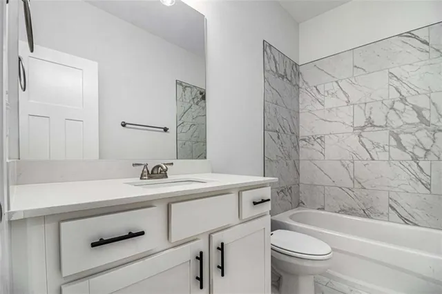 $529,900 | 301 Retreat Way, Carrollton, GA 30116