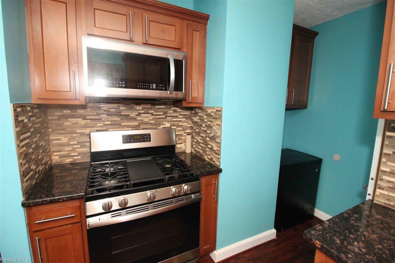 5575 Devonshire Road Detroit, MI 48224 - Photo 14 of 30