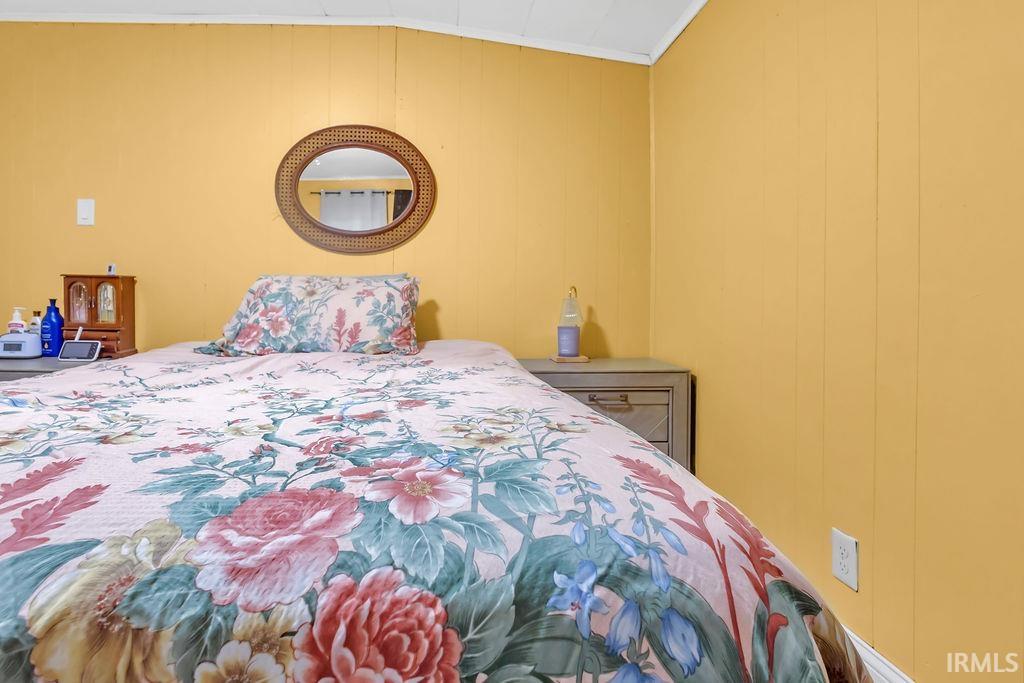445 Rogers Road West Bloomington, IN 47403 - Photo 19 of 37 Gallery Image 19