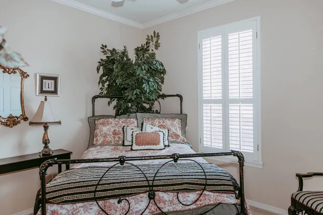 $349,900 | 634 Whiteoak Lane, Tyler, TX 75703