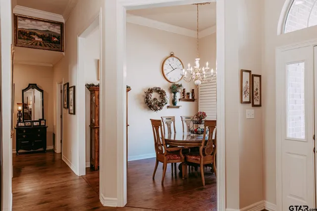 $349,900 | 634 Whiteoak Lane, Tyler, TX 75703