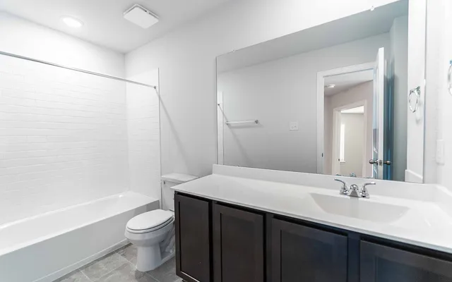 $330,000 | 3611 Cardinal Pointe Drive, Angleton, TX 77515