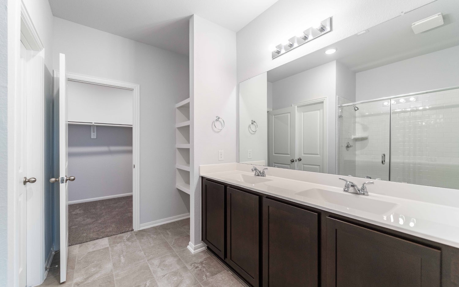 3611 Cardinal Pointe Drive Angleton, TX 77515 - Photo 10 of 18