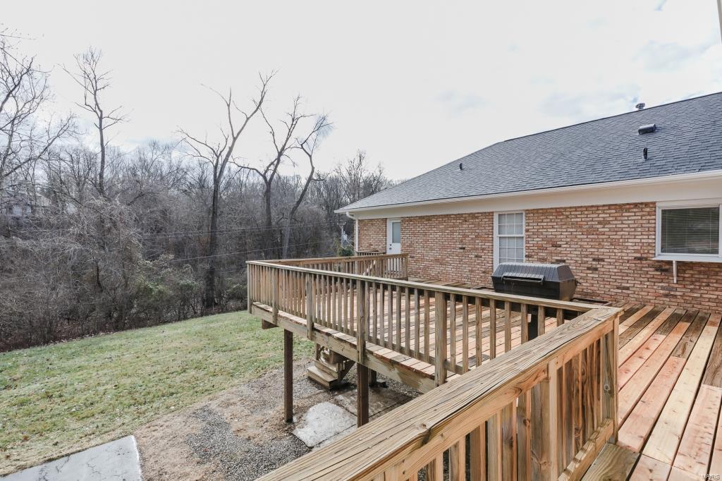 14340 Ladue Road Chesterfield, MO 63017 - Photo 30 of 32