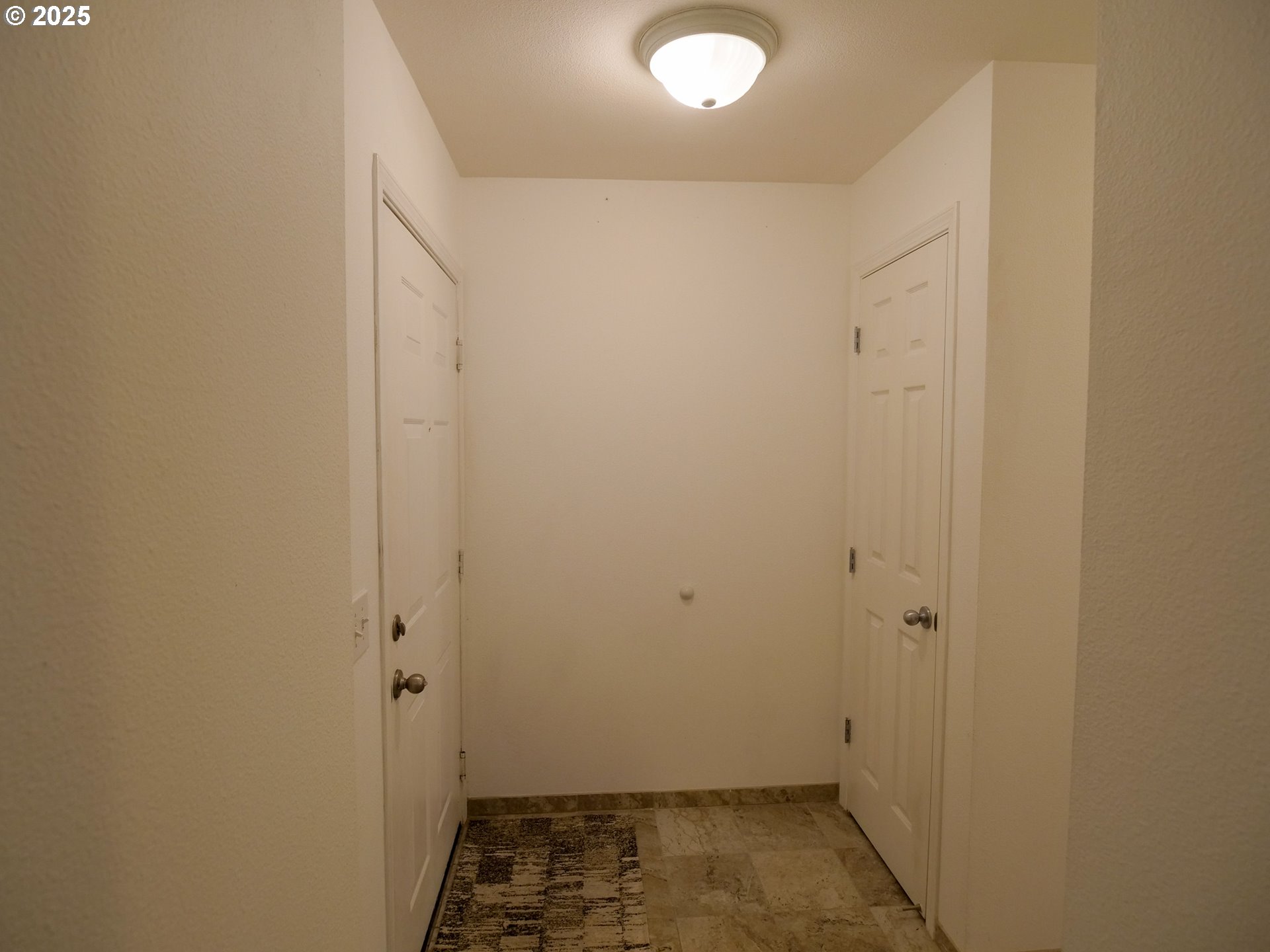 5130 Southwest Multnomah Boulevard, Unit B Portland, OR 97219 - Photo 11 of 36 a view of bathroom