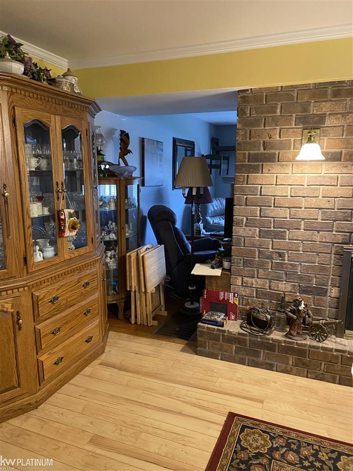 2730 Kronner Road Columbus, MI 48063 - Photo 16 of 78 Dining Room entrance to l