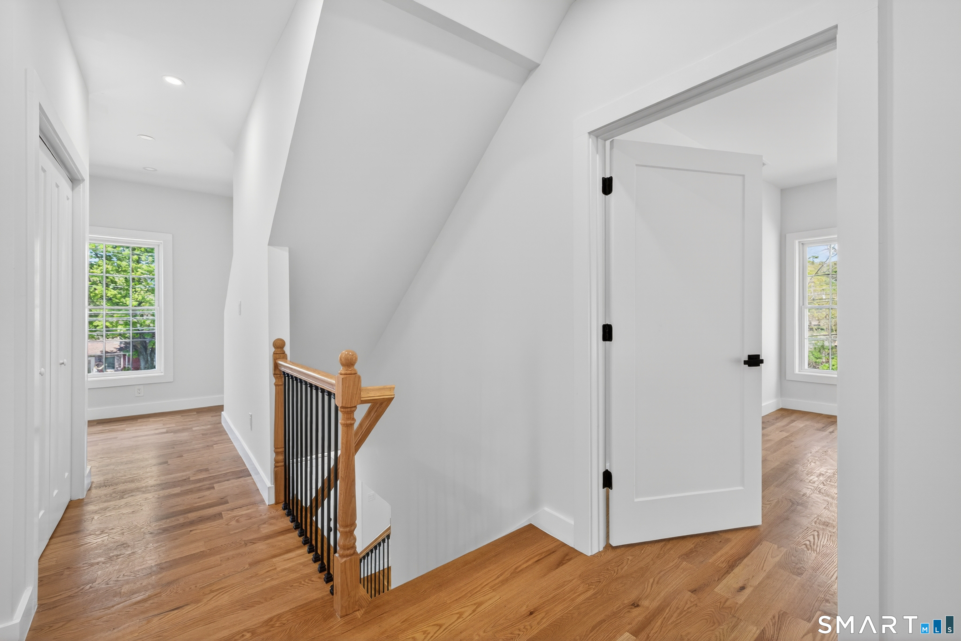 367 South End Road Southington, CT 06479 - Photo 15 of 40