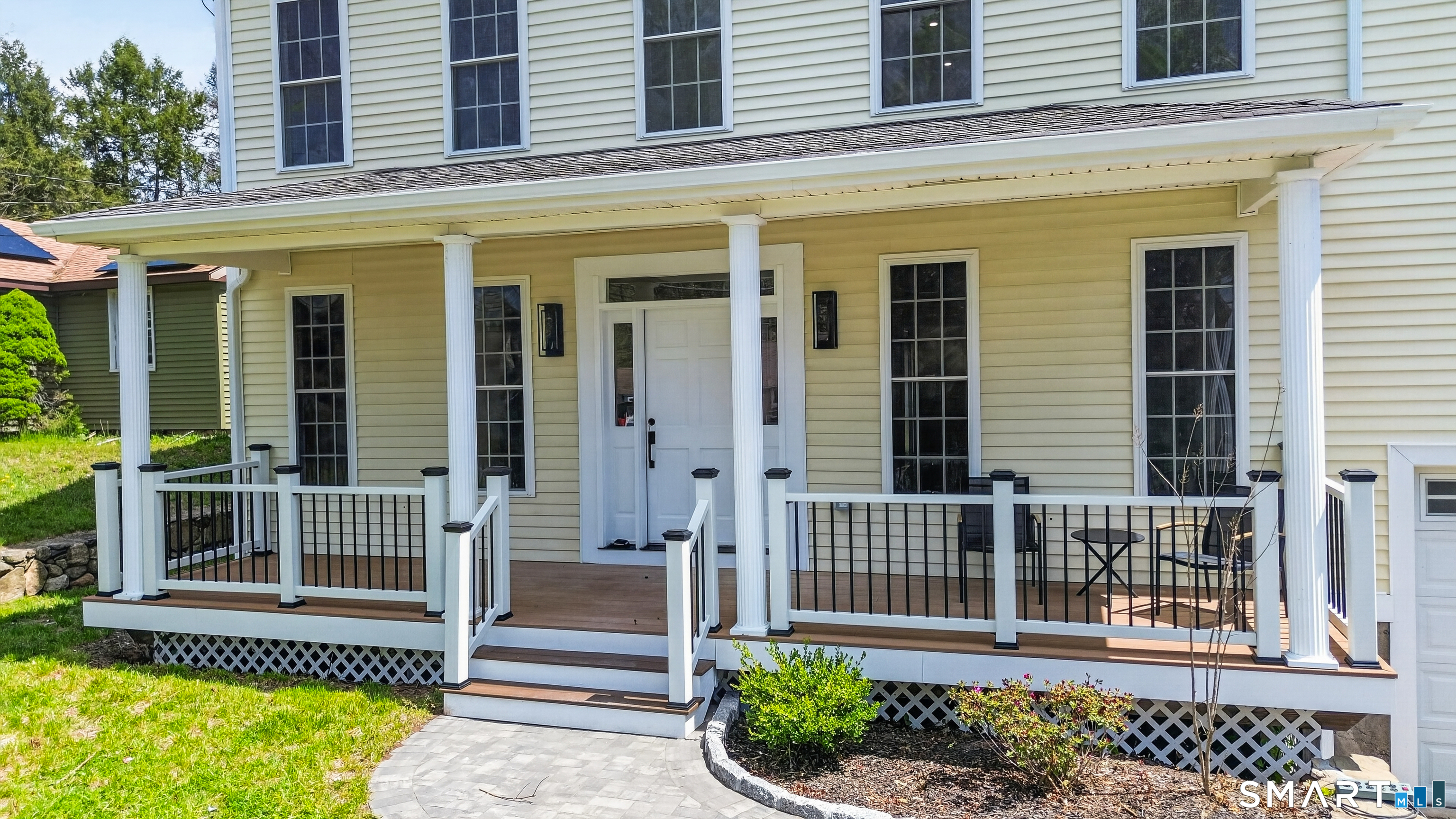 367 South End Road Southington, CT 06479 - Photo 4 of 40