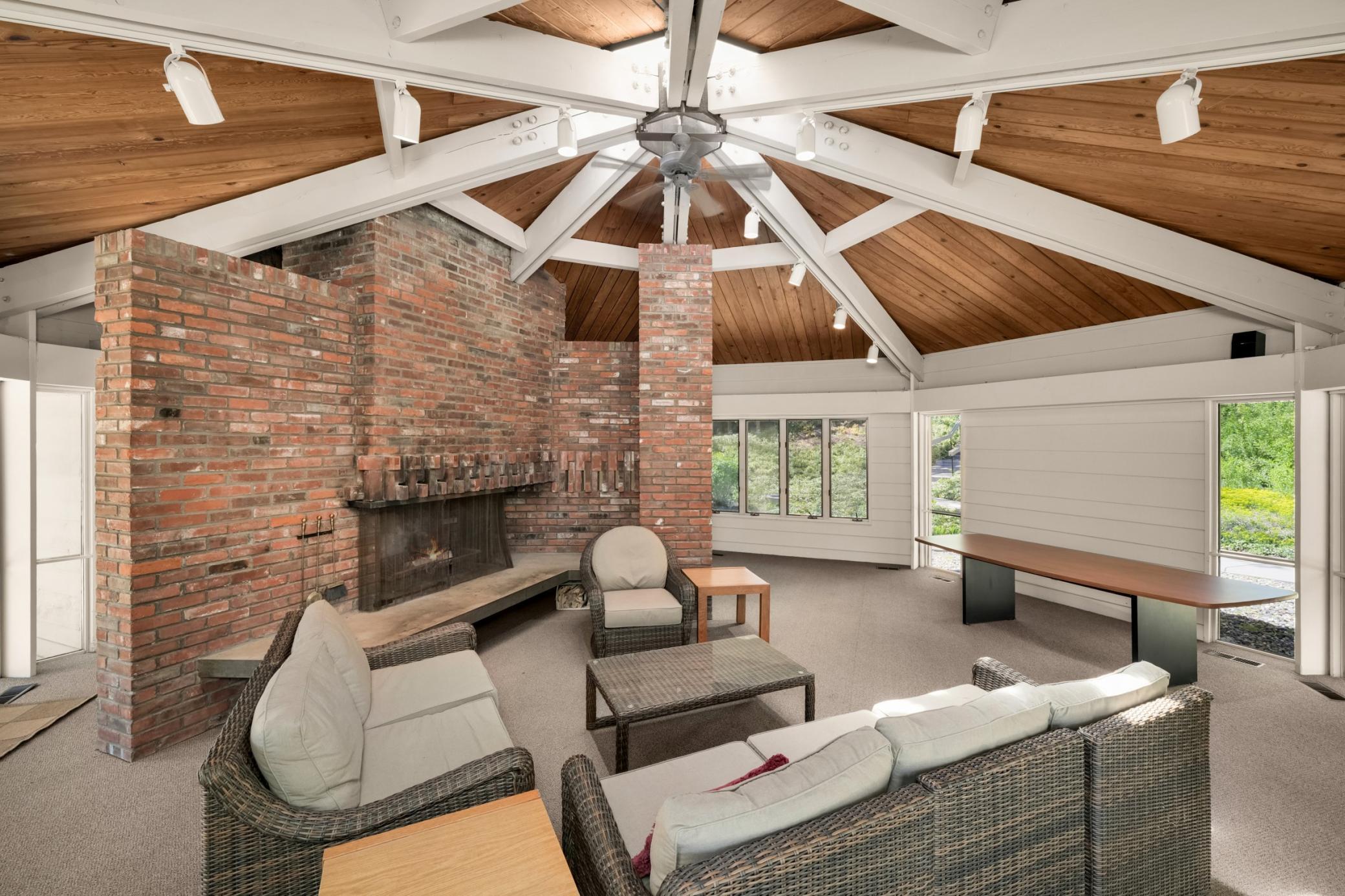 10203 Scarborough Road Bloomington, MN 55437 - Photo 27 of 41 Gallery Image 27