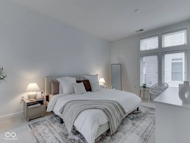 $425,000 | 222 North East Street, Unit 103, Indianapolis, IN 46204