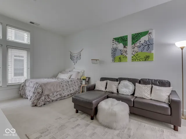 $425,000 | 222 North East Street, Unit 103, Indianapolis, IN 46204