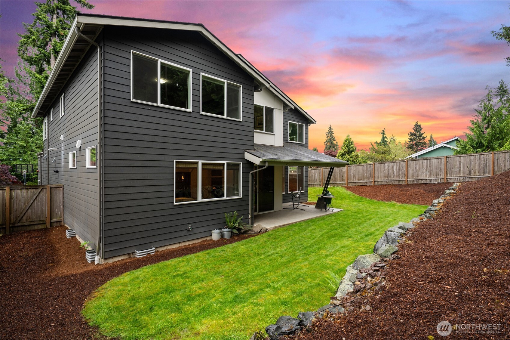 22326 2nd Place Southeast Bothell, WA 98021 - Photo 35 of 40 a front view of a house with garden