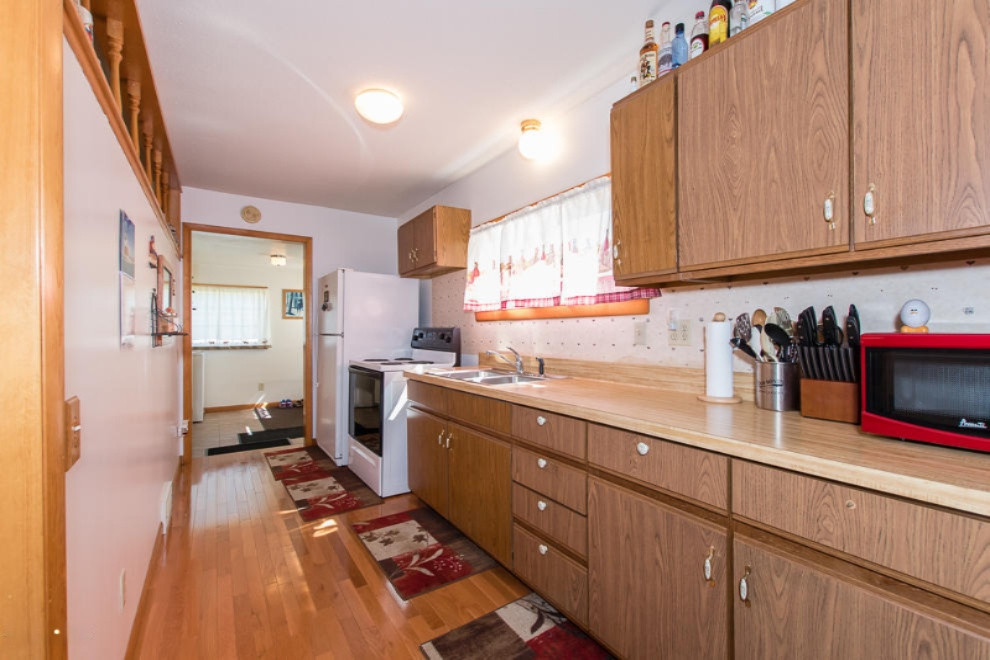 117 Herman Road Battle Creek, MI 49014 - Photo 2 of 20 DSC_0300