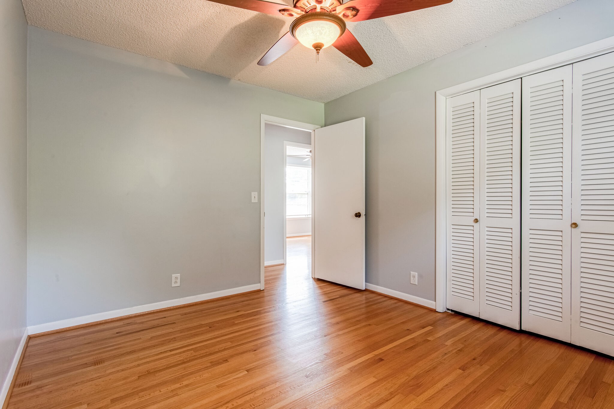 561 Rural Hill Road Nashville, TN 37217 - Photo 20 of 32 wooden floor in an empty room with a window