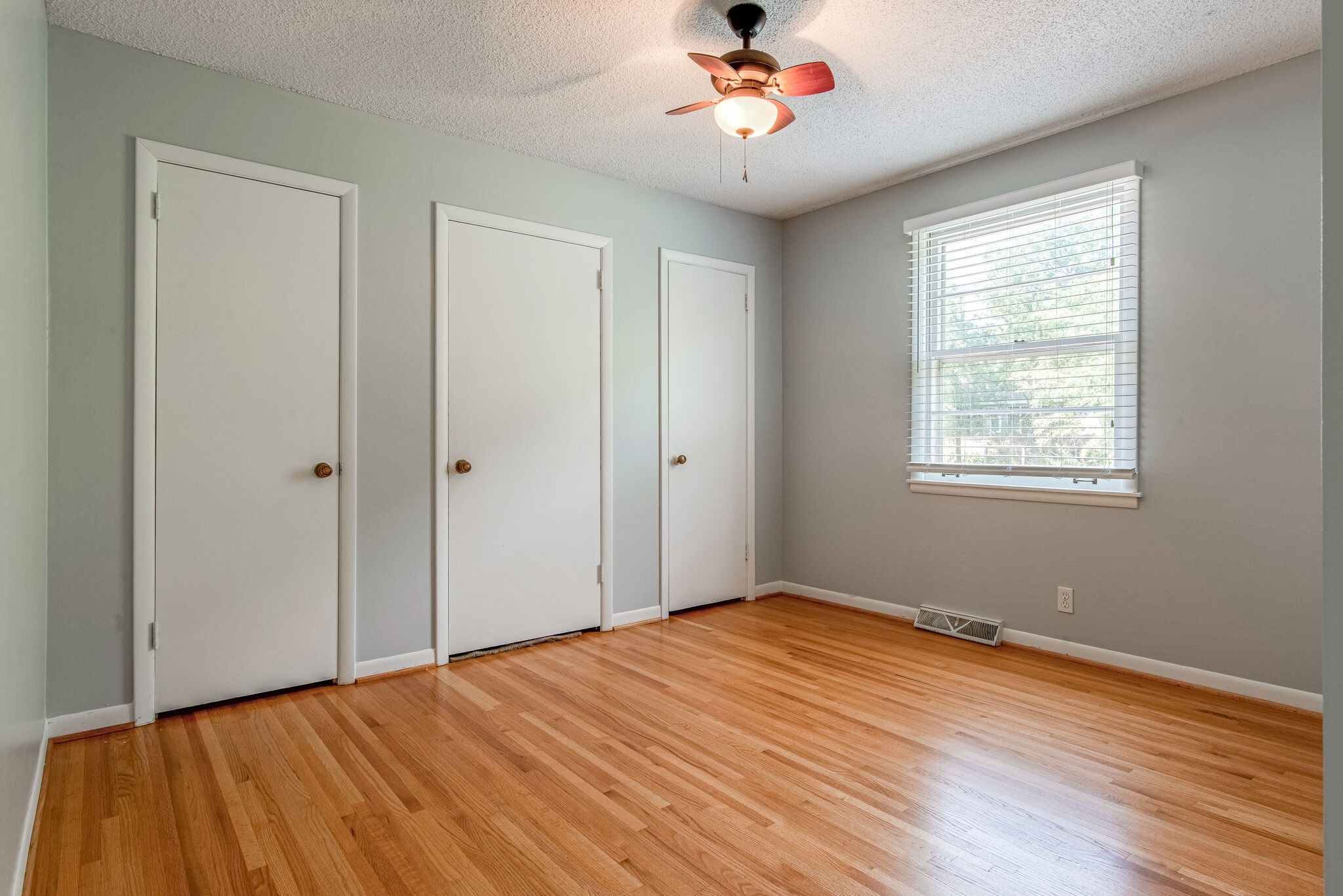 561 Rural Hill Road Nashville, TN 37217 - Photo 25 of 32 a view of an empty room with wooden floor and a window