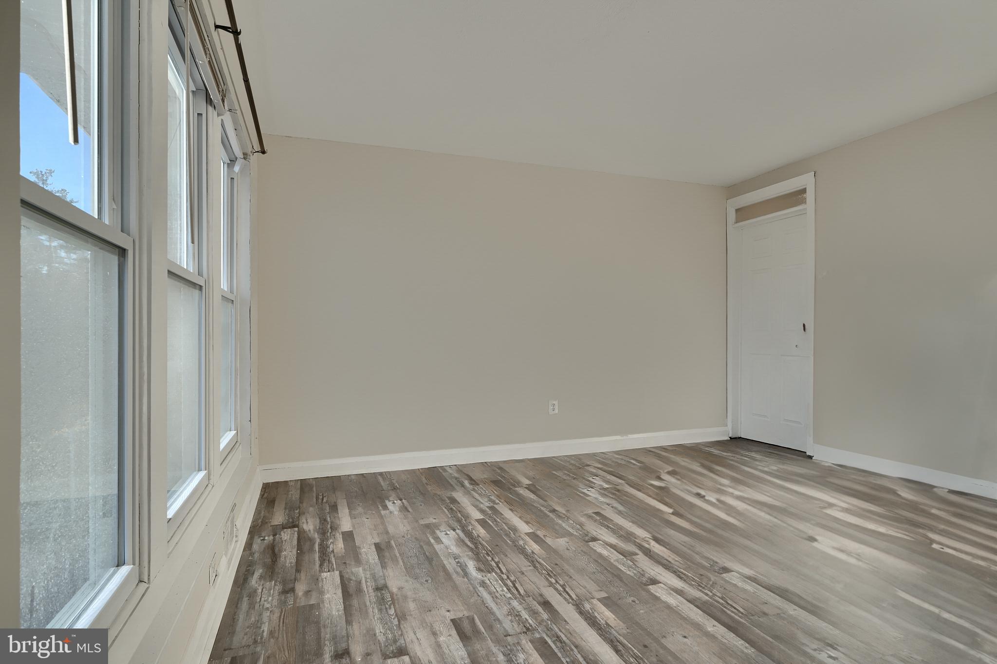 1259 Haverhill Road Baltimore, MD 21229 - Photo 11 of 40 Gallery Image 11