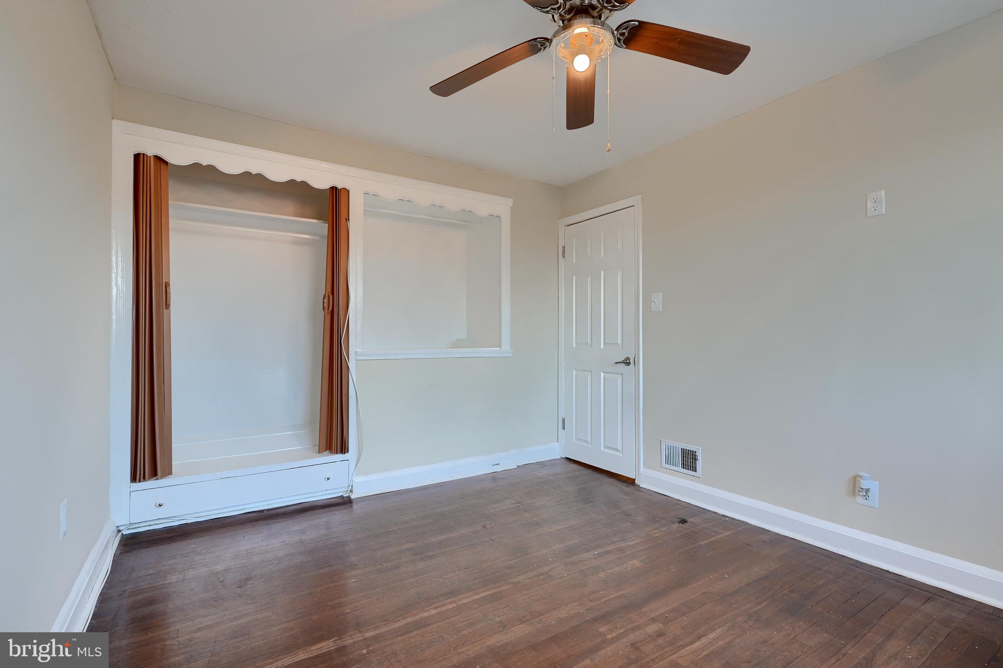 1259 Haverhill Road Baltimore, MD 21229 - Photo 20 of 40 Primary Bedroom