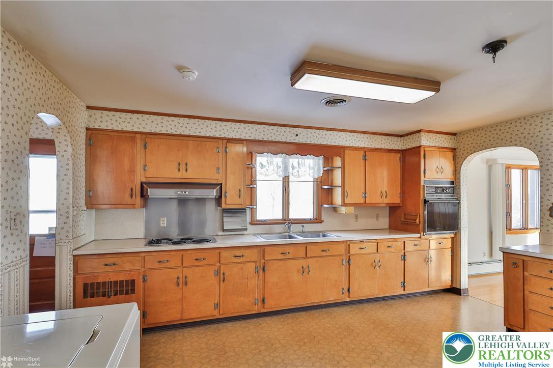 80 Echo Ridge Lane Easton, PA 18042 - Photo 11 of 49