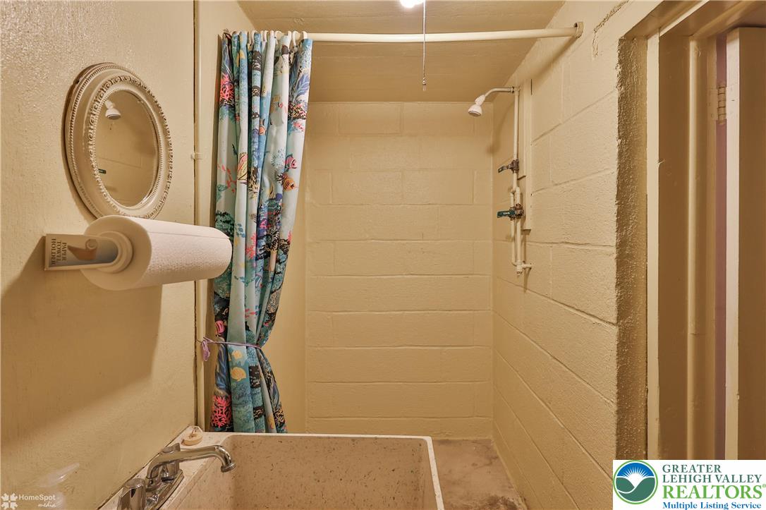 80 Echo Ridge Lane Easton, PA 18042 - Photo 30 of 49