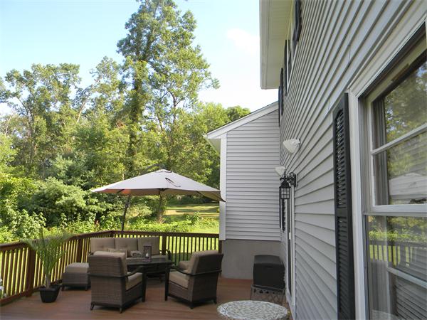 17 Ruth Drive Wilbraham, MA 01095 - Photo 5 of 15 Gallery Image 5