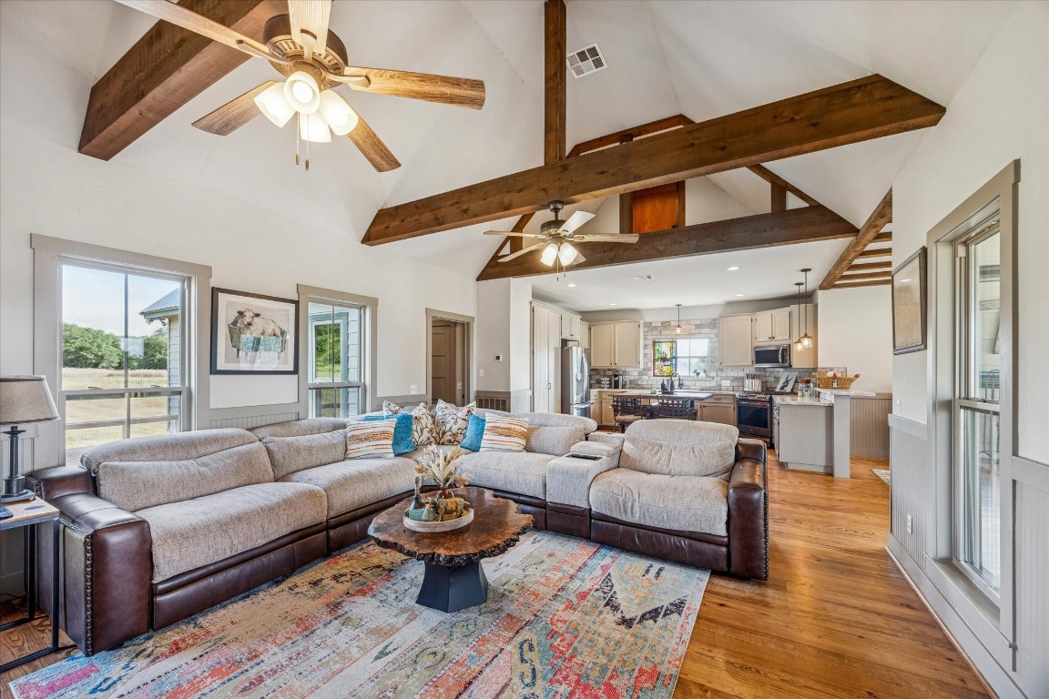 13792 Farm To Market Road 1094 Cat Spring, TX 78933 - Photo 8 of 25 a living room with furniture