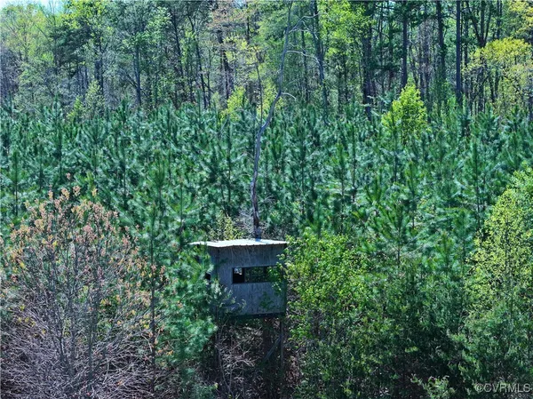 $365,000 | 4147 Hunting Creek Road, Nathalie, VA 24577