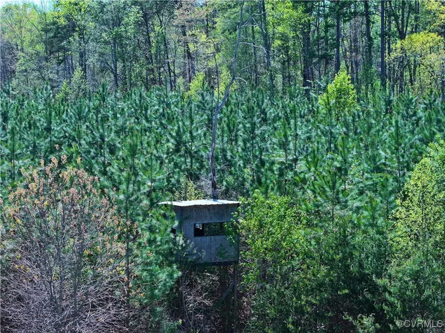 $389,000 | 4147 Hunting Creek Road, Nathalie, VA 24577