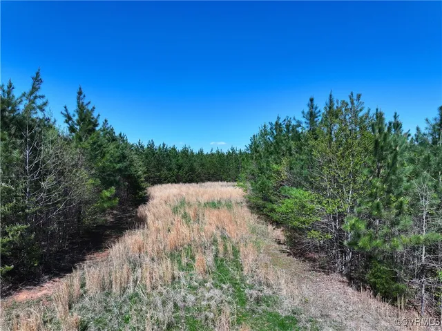 $389,000 | 4147 Hunting Creek Road, Nathalie, VA 24577