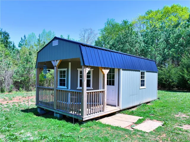 $389,000 | 4147 Hunting Creek Road, Nathalie, VA 24577