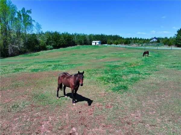 $365,000 | 4147 Hunting Creek Road, Nathalie, VA 24577