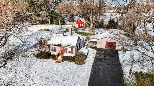 $244,900 | 4295 Indian Lakes Road Northeast, Cedar Springs, MI 49319