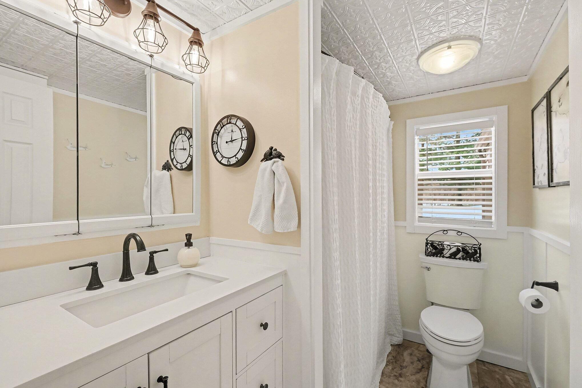 4295 Indian Lakes Road Northeast Cedar Springs, MI 49319 - Photo 12 of 61 4295 Indian Lakes pic25