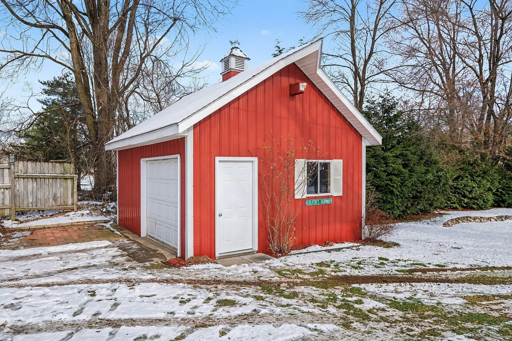 4295 Indian Lakes Road Northeast Cedar Springs, MI 49319 - Photo 21 of 61 4295 Indian Lakes pic10