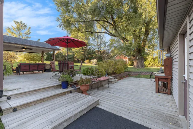 $244,900 | 4295 Indian Lakes Road Northeast, Cedar Springs, MI 49319