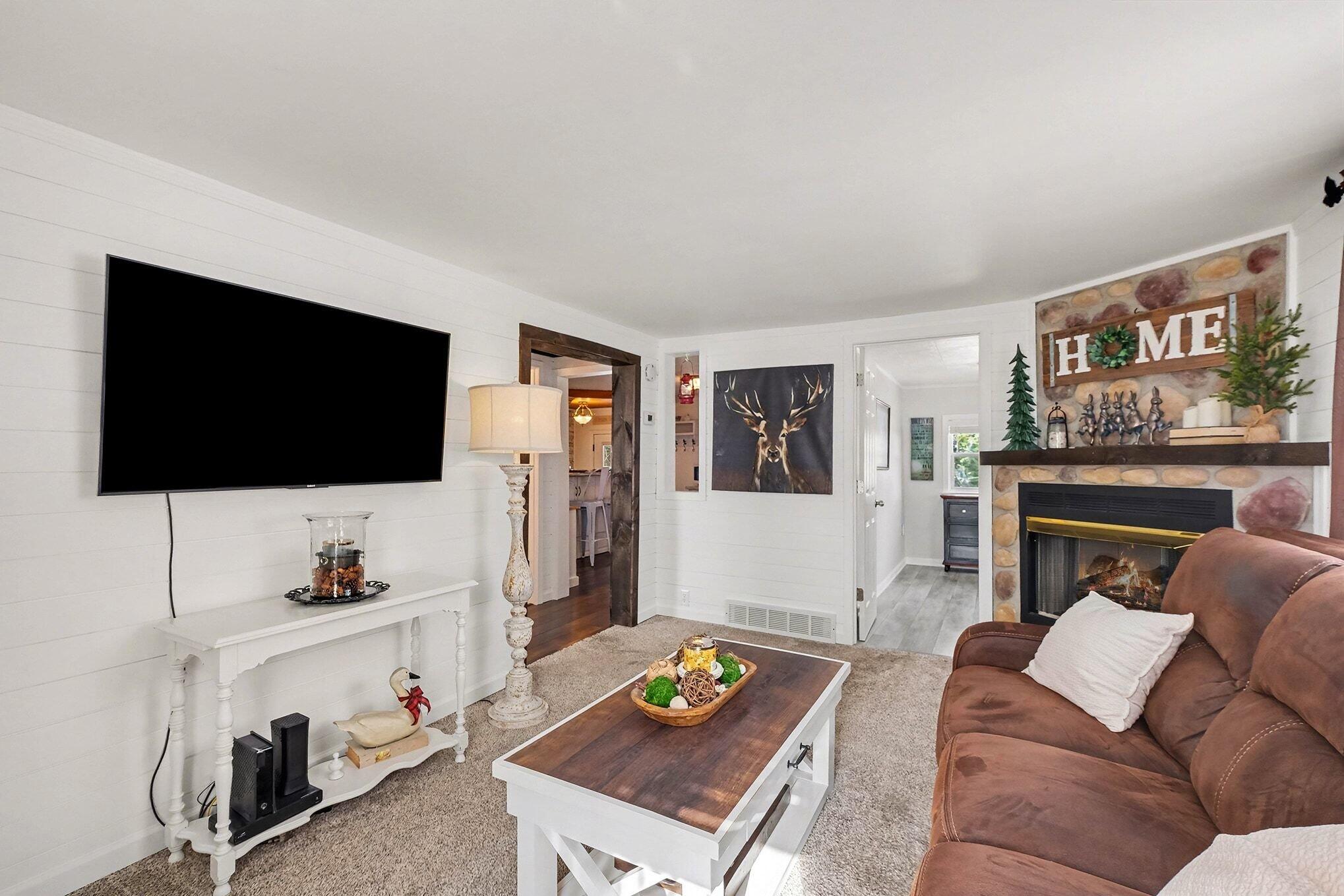 4295 Indian Lakes Road Northeast Cedar Springs, MI 49319 - Photo 3 of 61 4295 Indian Lakes pic34