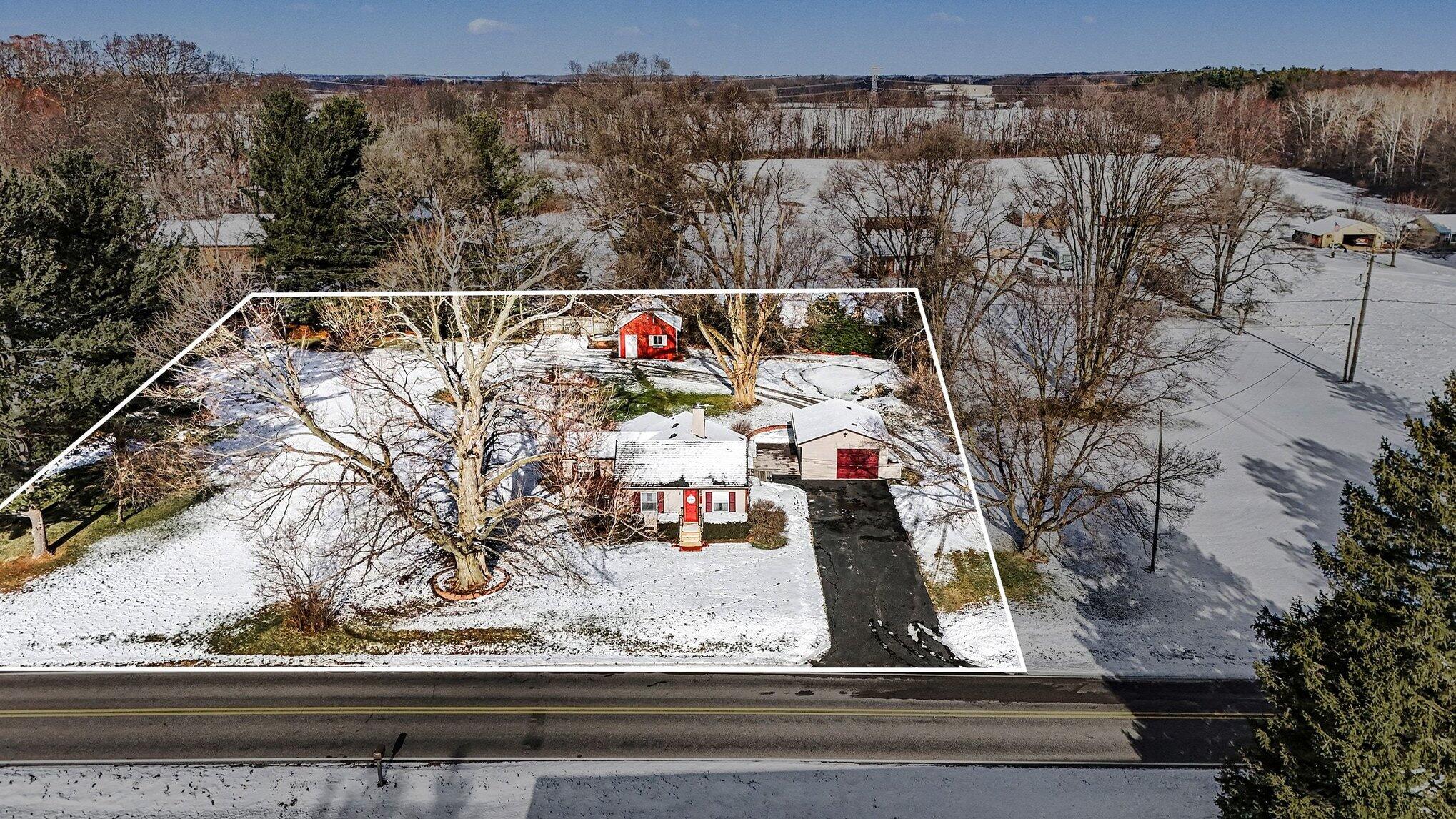 4295 Indian Lakes Road Northeast Cedar Springs, MI 49319 - Photo 44 of 61 4295 Indian Lakes pic2