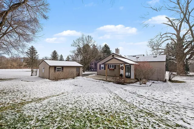 $244,900 | 4295 Indian Lakes Road Northeast, Cedar Springs, MI 49319