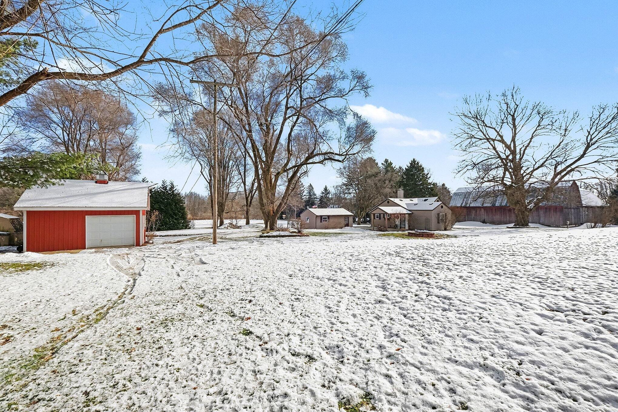 4295 Indian Lakes Road Northeast Cedar Springs, MI 49319 - Photo 48 of 61 4295 Indian Lakes pic12