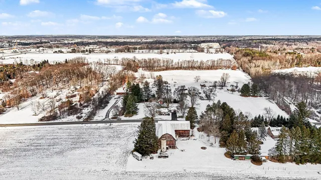 $244,900 | 4295 Indian Lakes Road Northeast, Cedar Springs, MI 49319