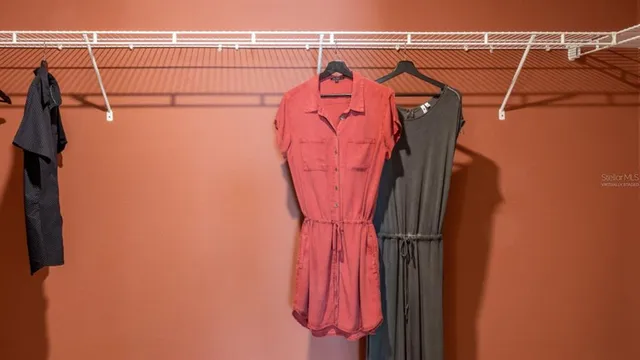 a view of a walk in closet