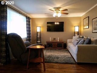 1363 Sallal Road Woodburn, OR 97071 - Photo 2 of 10 Gallery Image 2