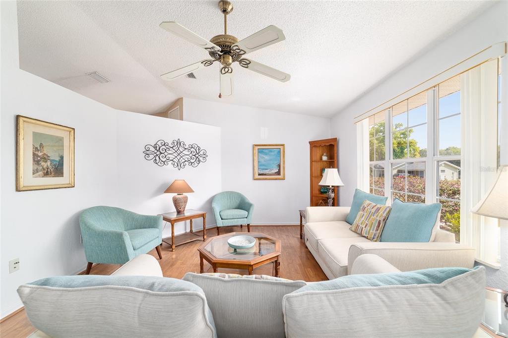 10806 Southwest 81st Court Road Ocala, FL 34481 - Photo 7 of 53